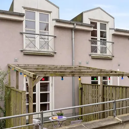 Cozy Oasis Perfect For Couples & Solo Travelers