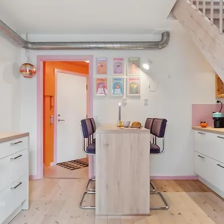 Cozy Oasis Perfect For Couples & Solo Travelers * Viborg