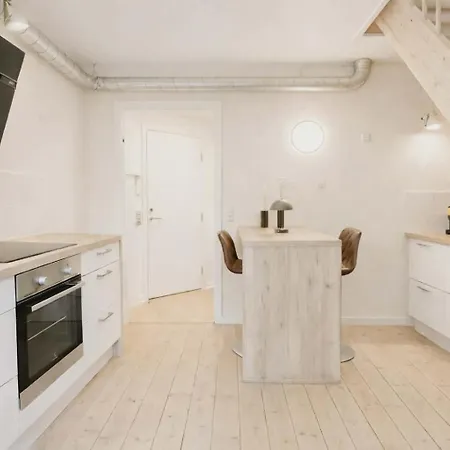 Cozy Oasis Perfect For Couples & Solo Travelers * Viborg