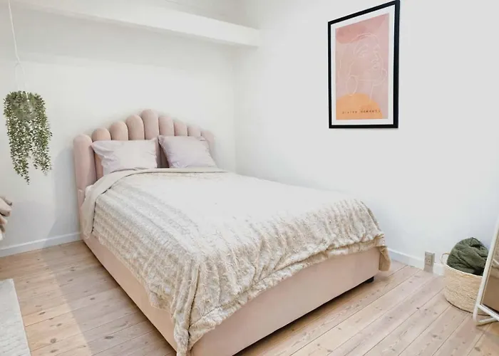 Διαμέρισμα Cozy Oasis Perfect For Couples & Solo Travelers *